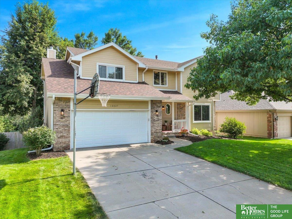 Property Photo: 16027 Wakeley Street NE 68118