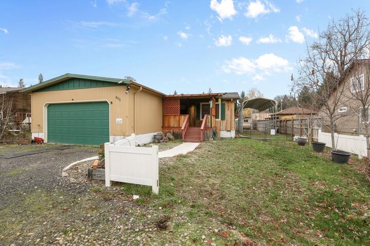 805 Redwood Avenue  Butte Falls OR 97522 photo