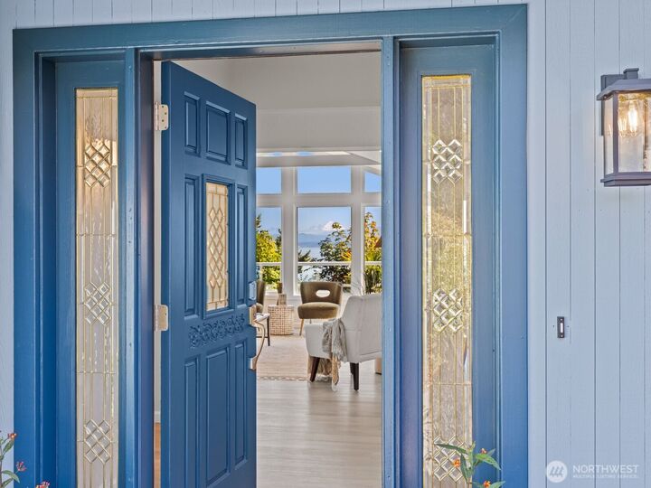 Property Photo:  1799  Cascade View Drive  WA 98282 