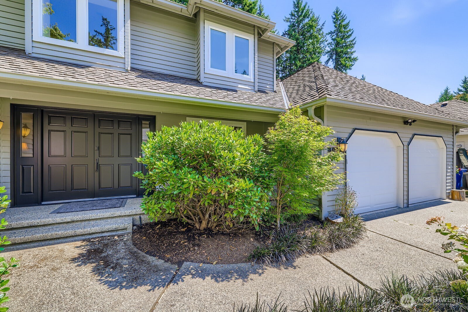 Property Photo: 3012 217th Avenue SE WA 98075