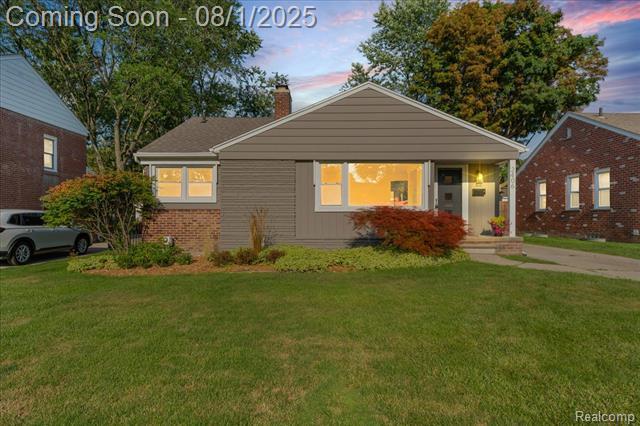 Property Photo: 2406 Benjamin Avenue MI 48073