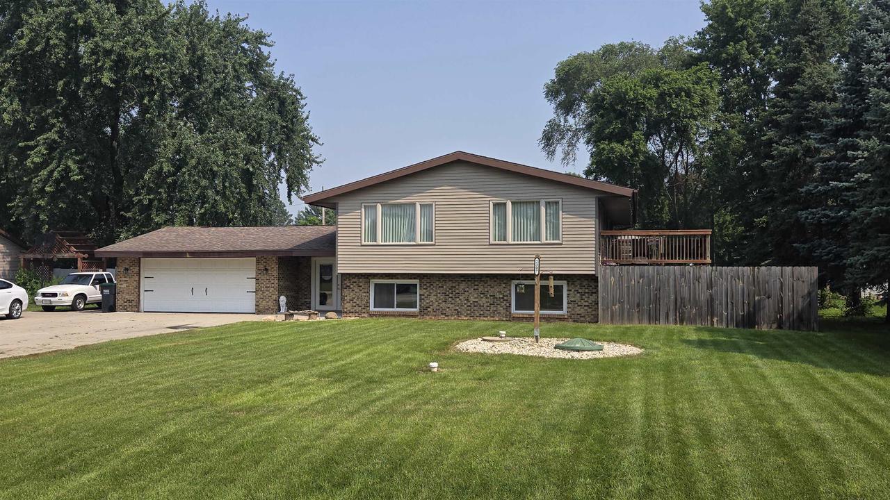 Property Photo: 2307 East Lorena Drive WI 53511