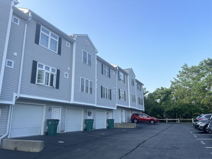 8 Paddock Lane 8  Norwich CT 06360 photo