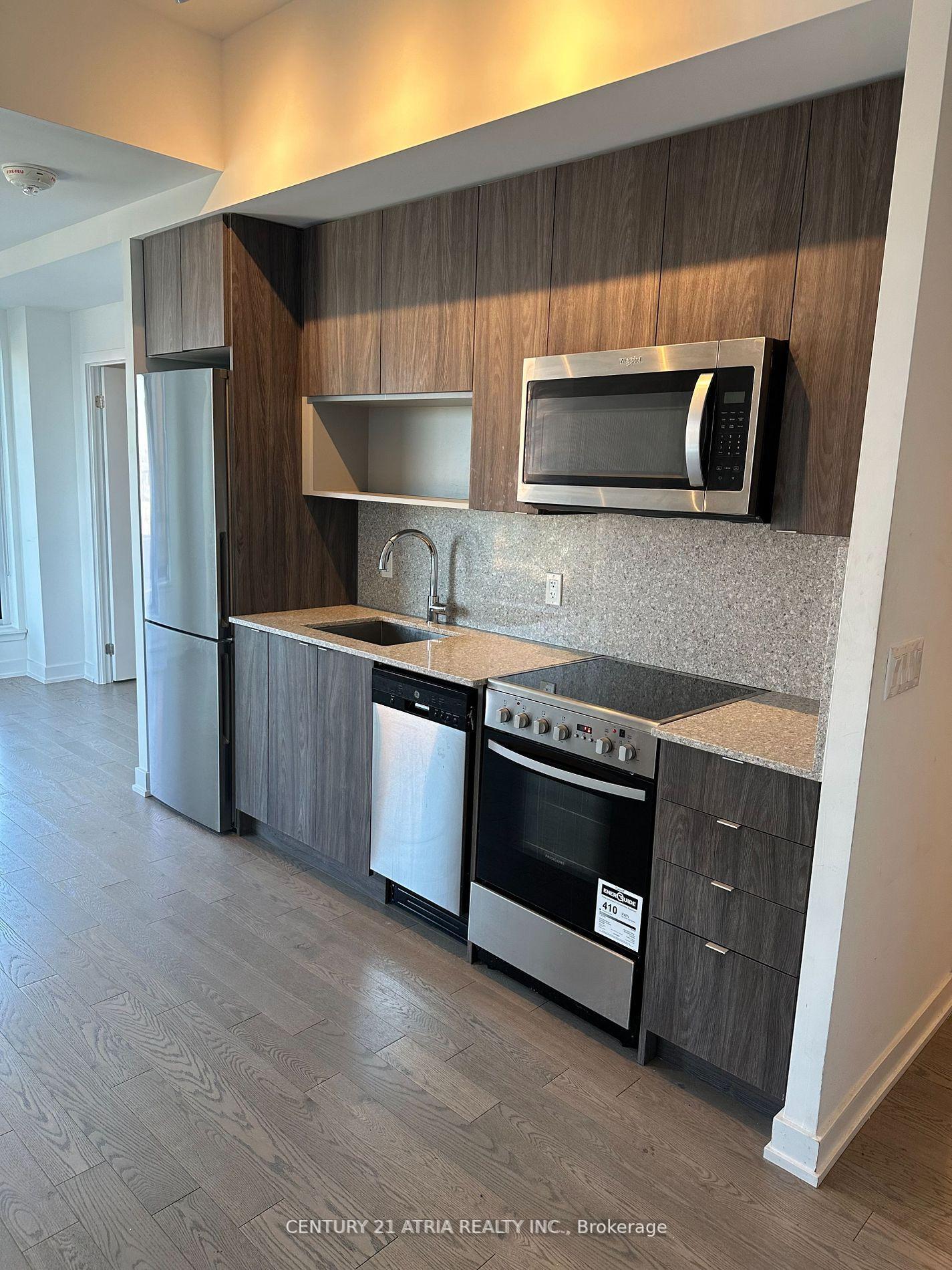 Property Photo:  630 Greenwood Avenue 804  ON M4J 0A8 