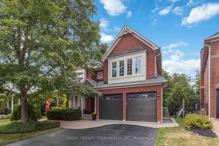 Photo de la propriété:  6 Braddock Court  ON L1M 2N1 