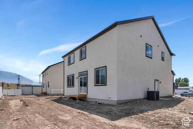 Property Photo:  368 S Storrs Ct 107  UT 84003 