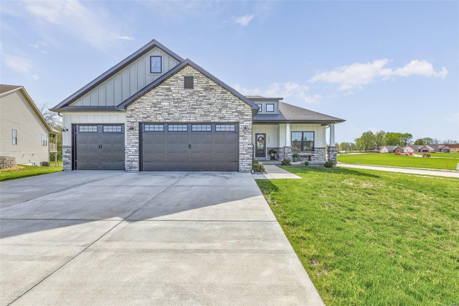 Property Photo: 1099 Stonegate Drive MO 63640