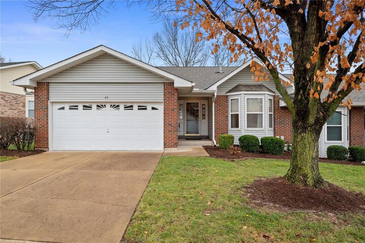 22 Biloxi Court 42A  St Charles MO 63303 photo