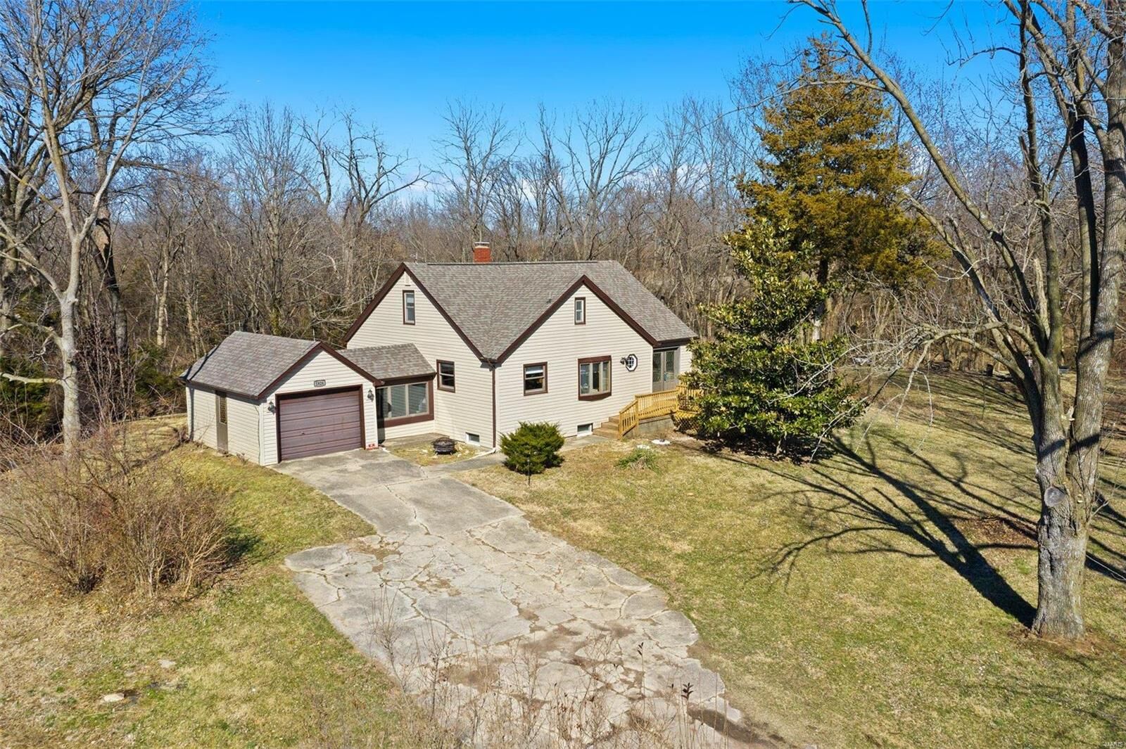 Property Photo: 1826 Arkansas Road IL 62249