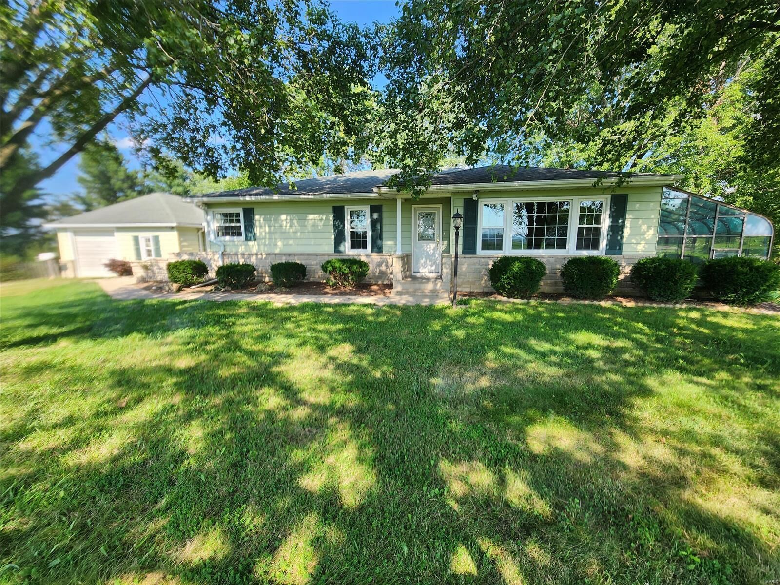 Property Photo: 8864 US Highway 61 MO 63670