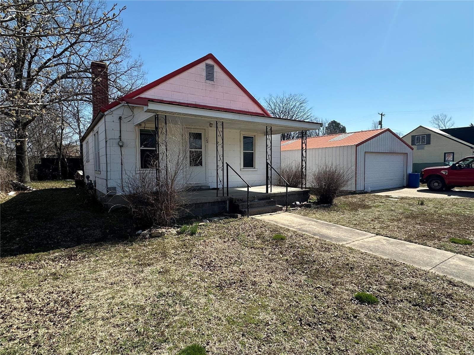 Property Photo:  104 Selma Street  MO 63801 