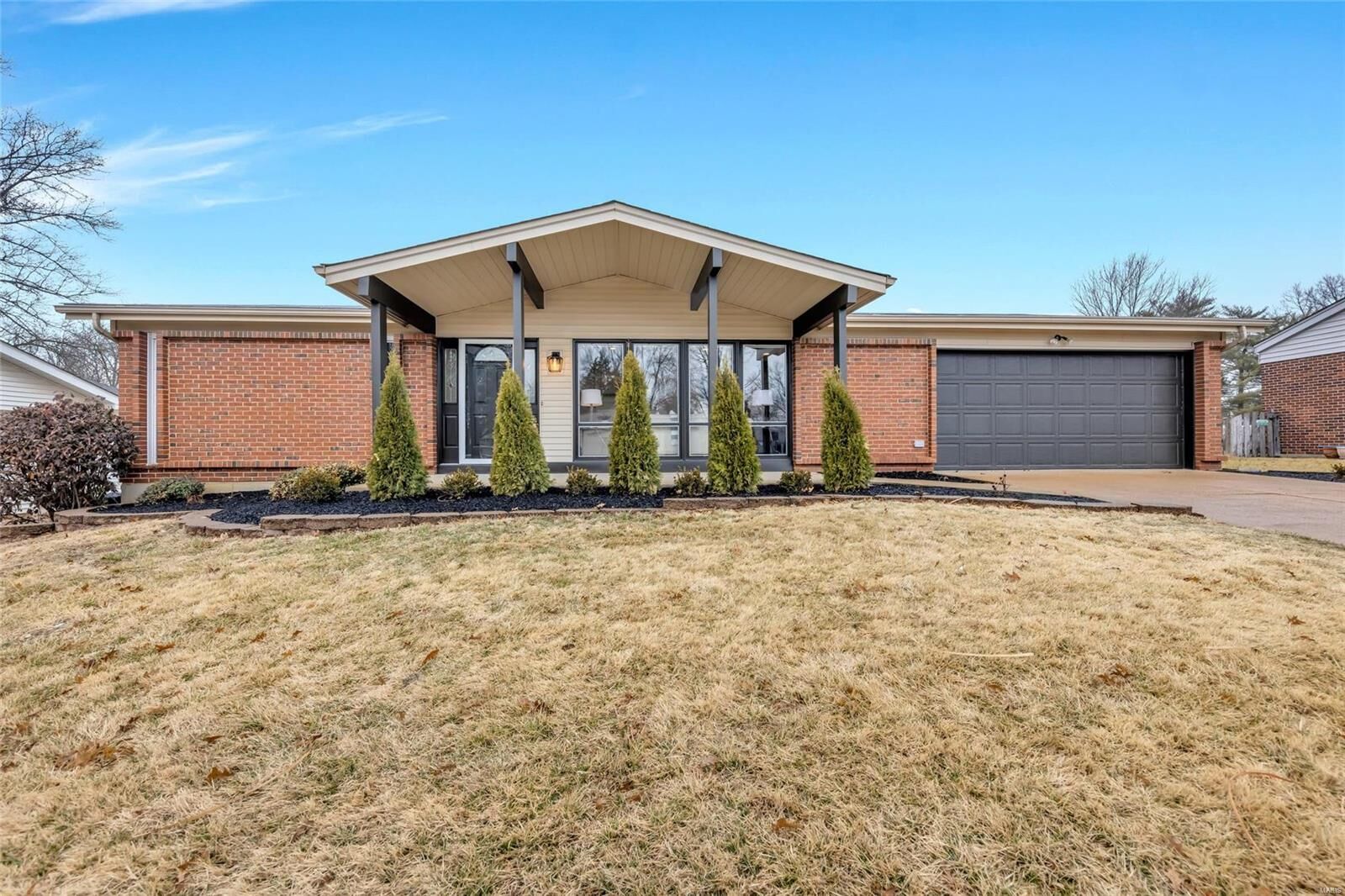 Property Photo: 1292 Clearlake Circle MO 63011