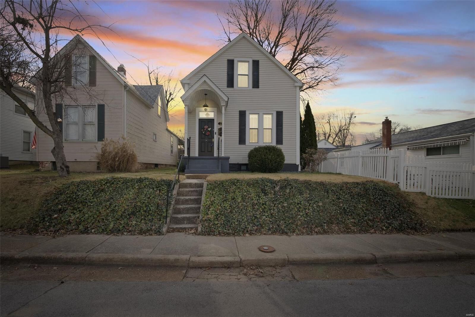 Property Photo: 623 Lewis Street MO 63301