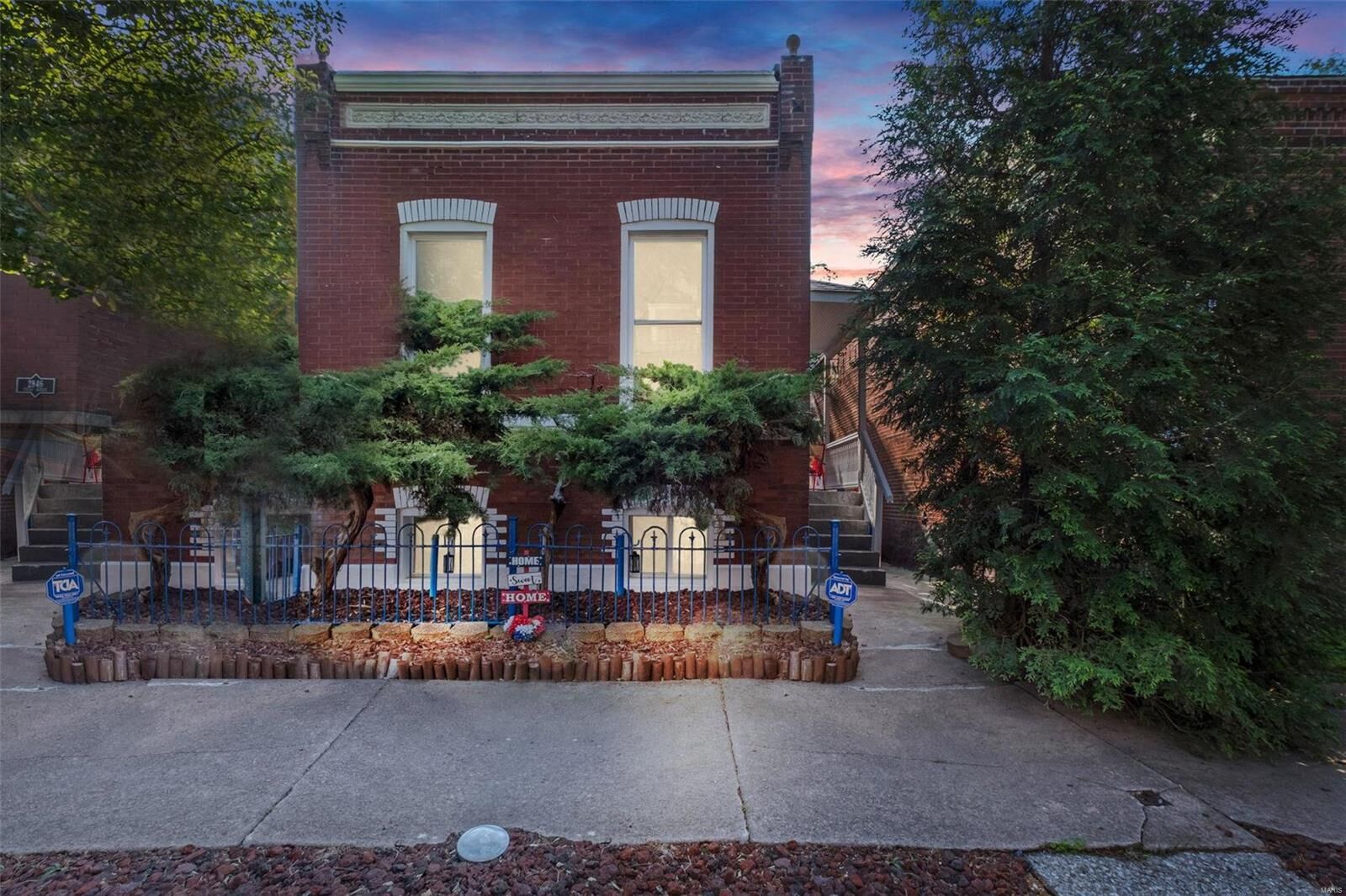 Property Photo: 2848 Texas Avenue MO 63118