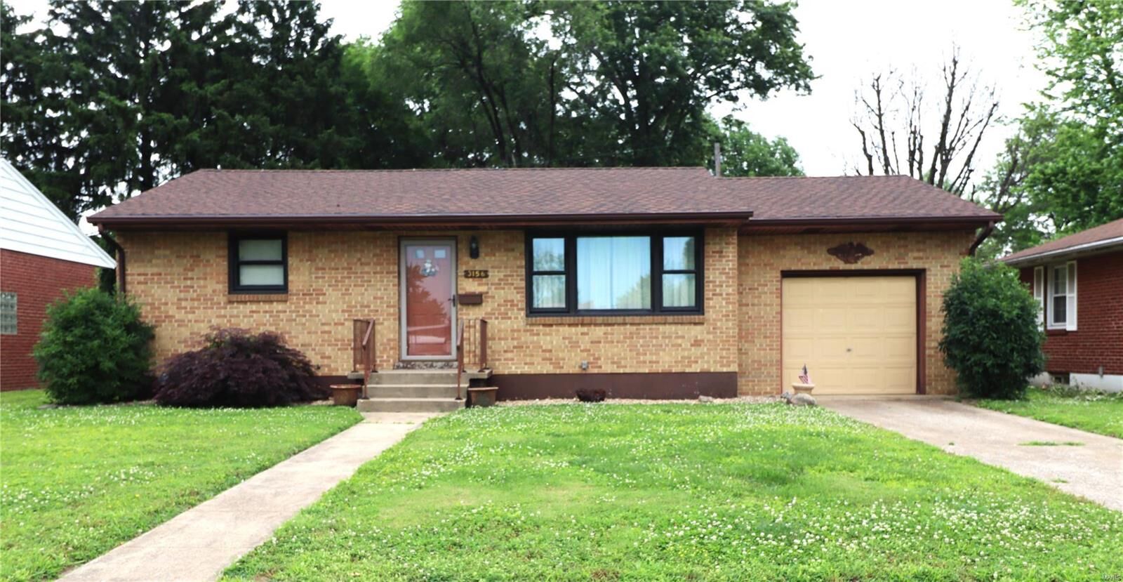 Property Photo: 3156 Carlson Avenue IL 62040