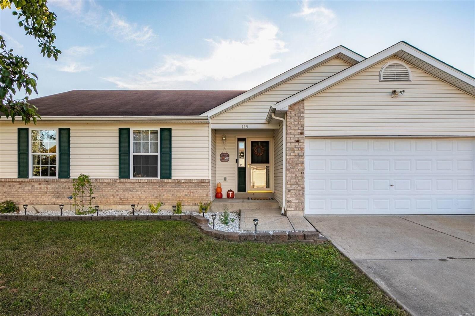 Property Photo:  445 Santa Cruz Drive  MO 63362 