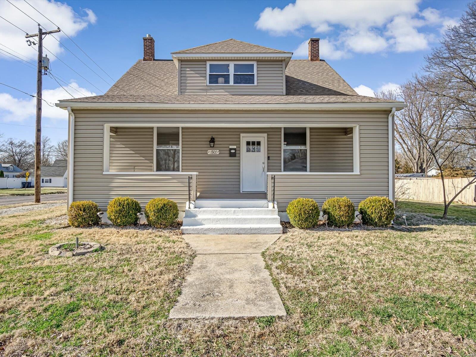 Property Photo:  1801 E C Street  IL 62221 