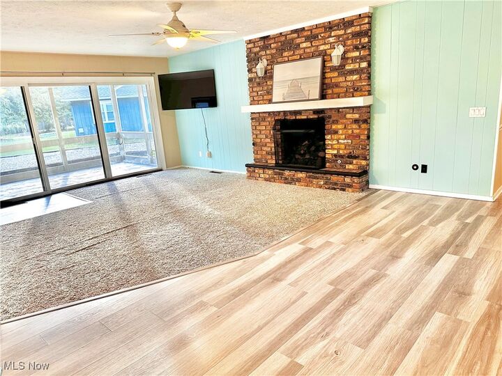 Property Photo:  11696 Point Overlook Place  OH 44136 