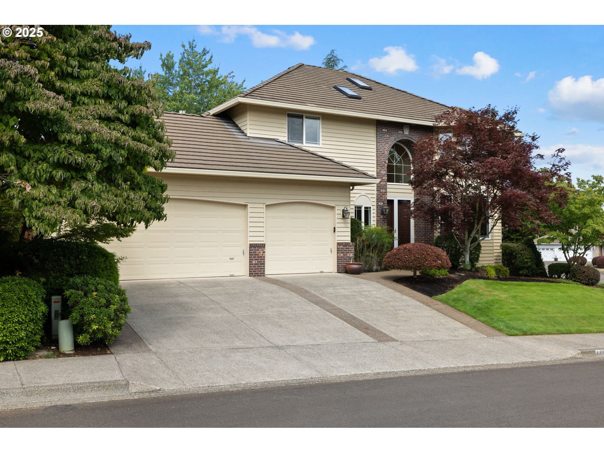 Property Photo: 4445 NW Seneca Ct WA 98607