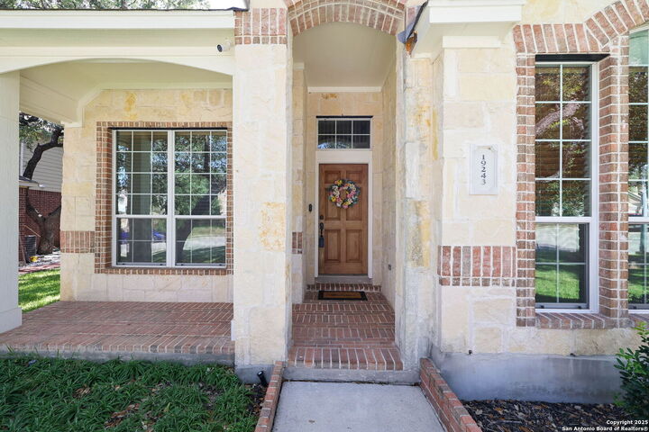 Property Photo: 19243 Deer Elk Crst TX 78258