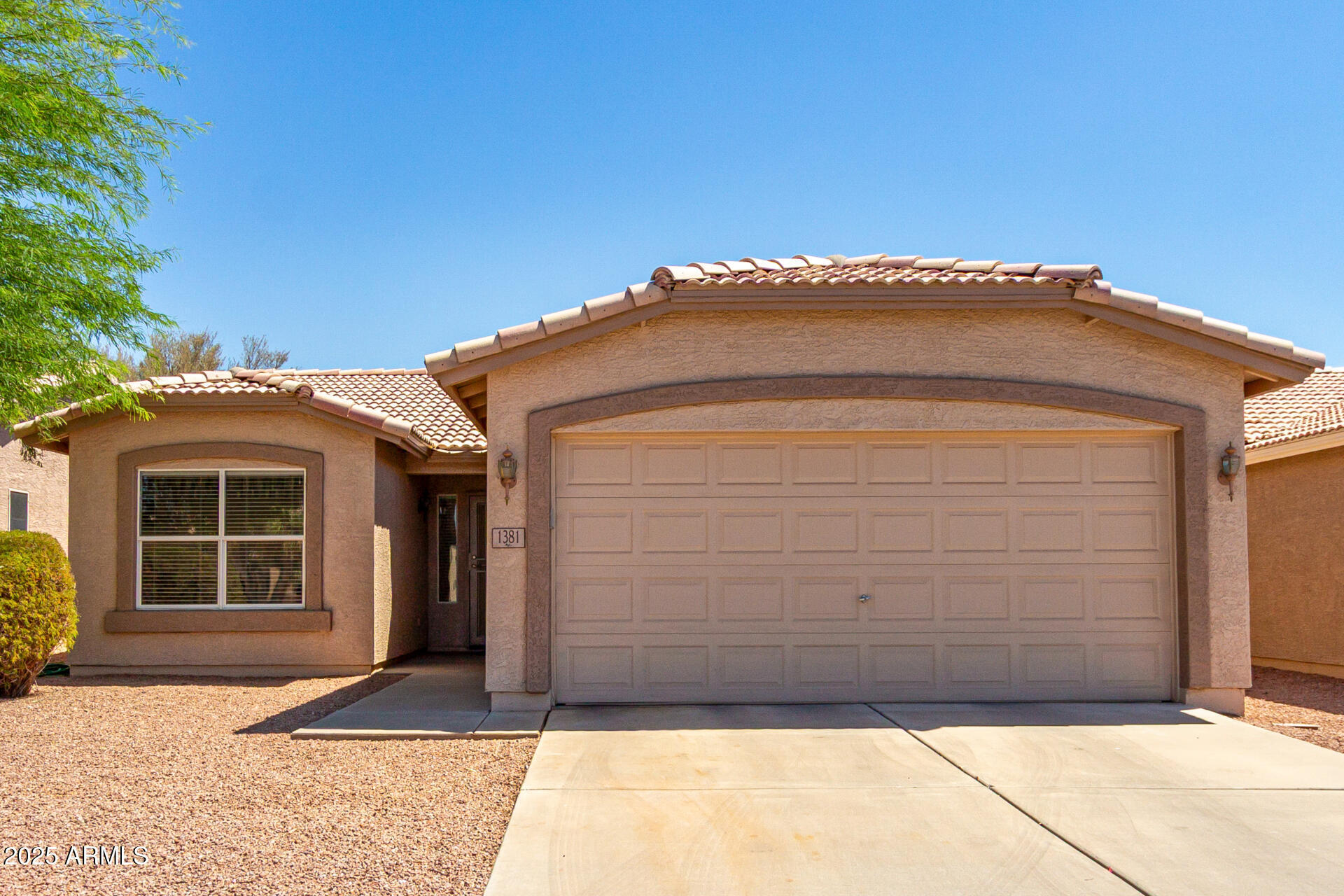 1381 E La Costa Drive  Chandler AZ 85249 photo