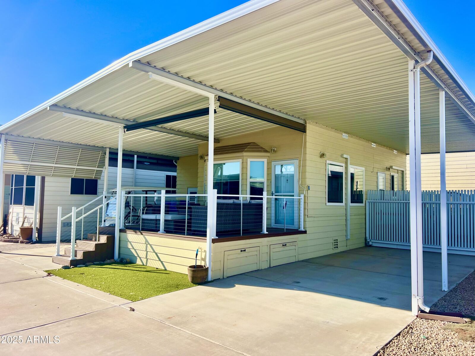 Property Photo:  17200 W Bell Road 903  AZ 85374 