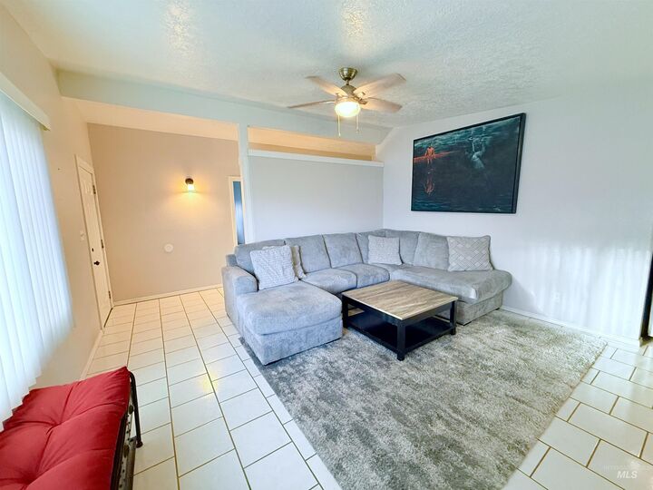 Property Photo: 315 N Burton Ave ID 83318