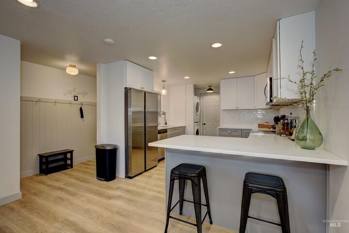 Property Photo: 8561 W Goddard ID 83704