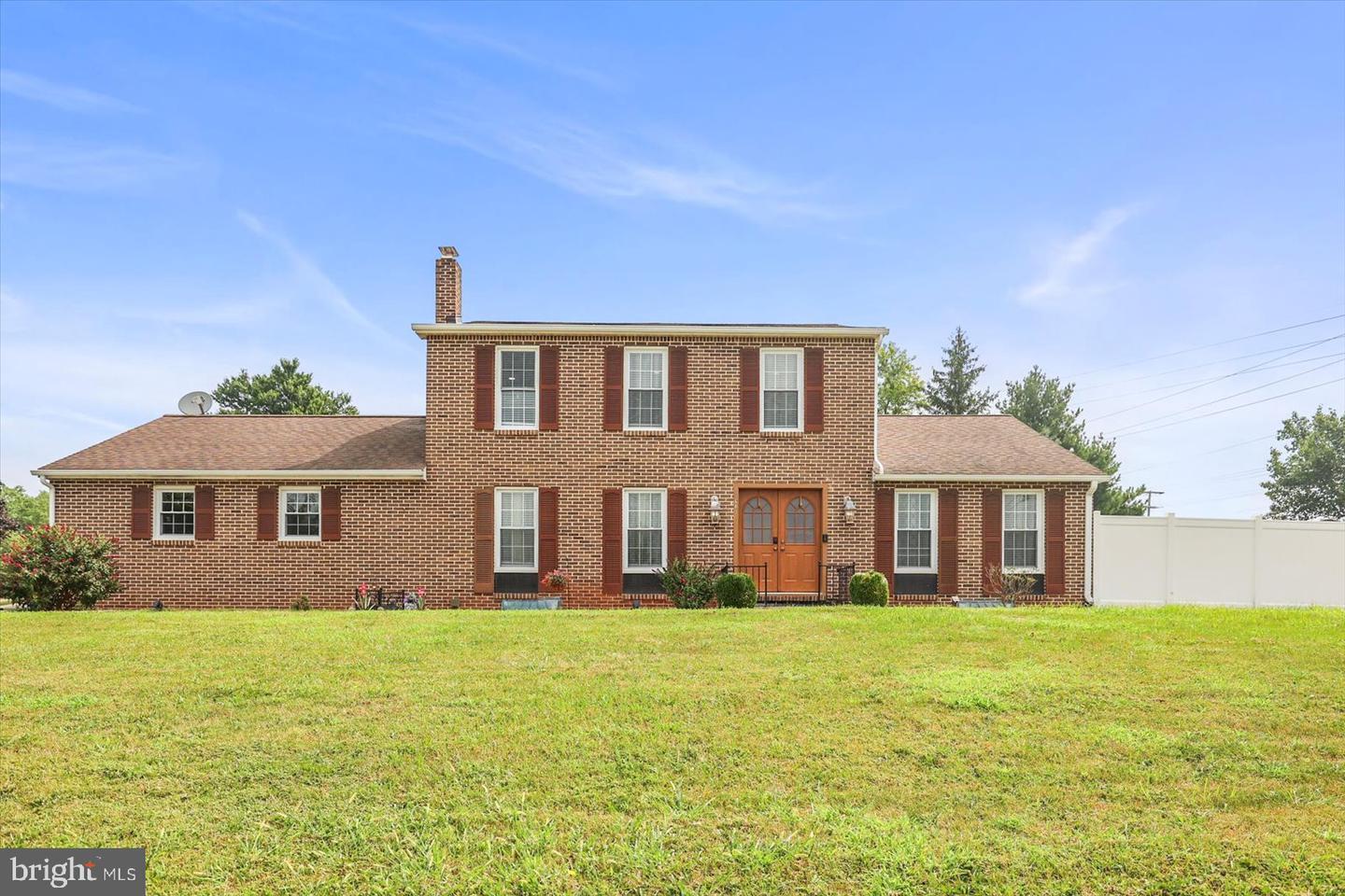 Property Photo: 1601 Rainbow Circle PA 17408