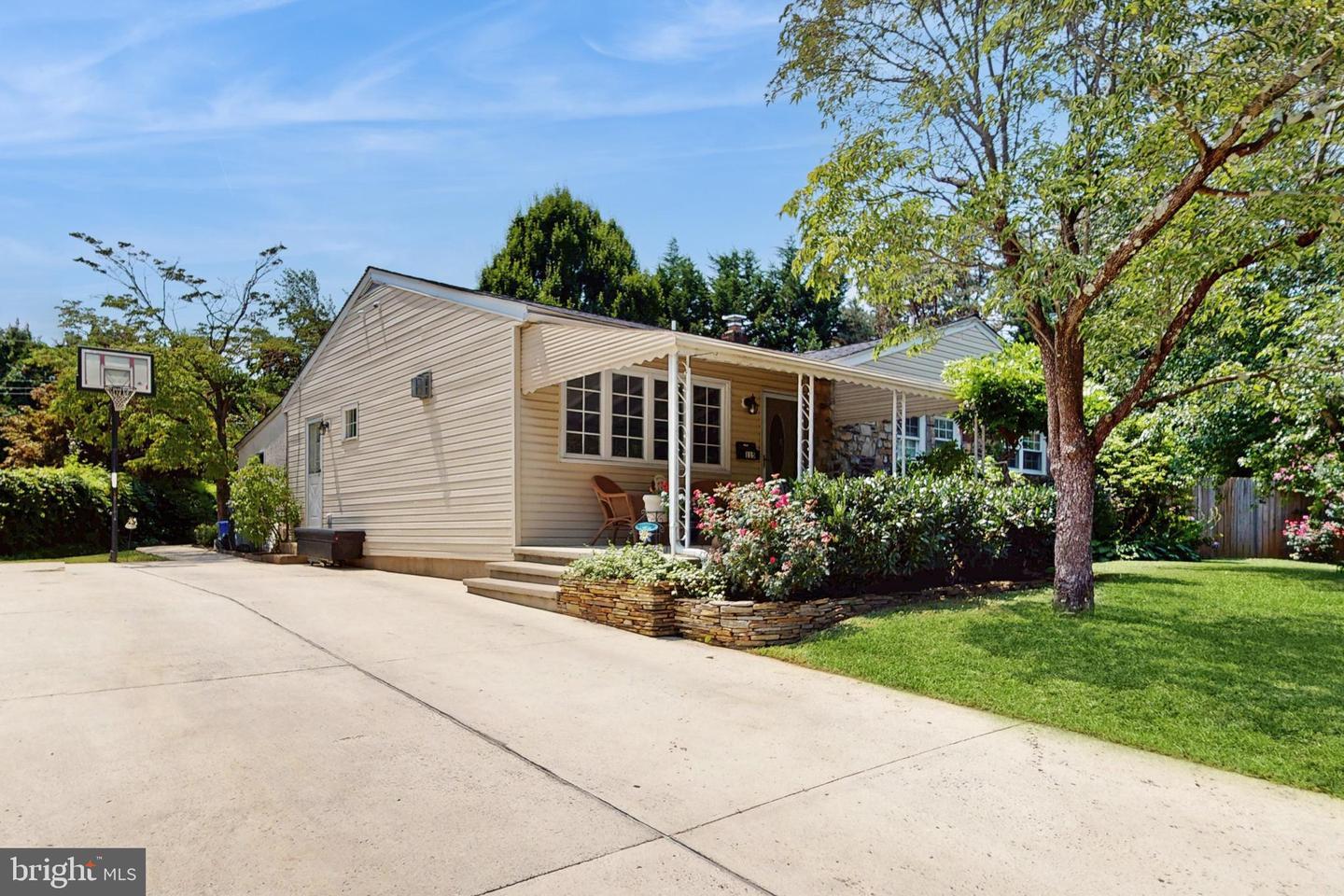 Property Photo: 115 Butt Lane PA 19014