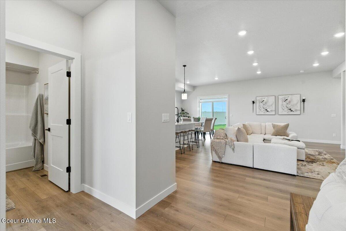 Property Photo: 6777 N Coeur Terre Blvd ID 83814