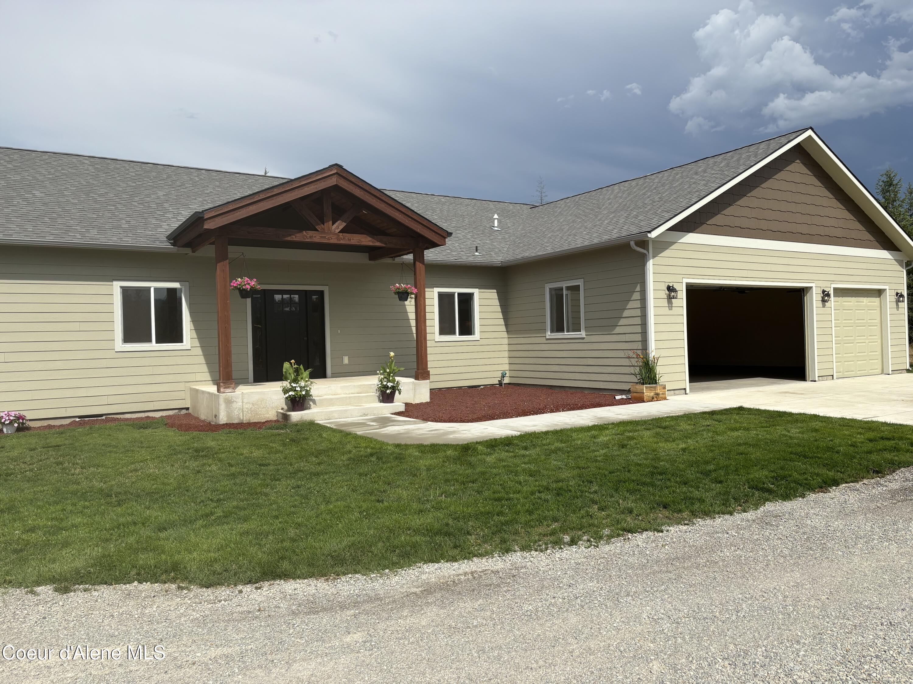 Property Photo: 17 Flintlock Way ID 83804