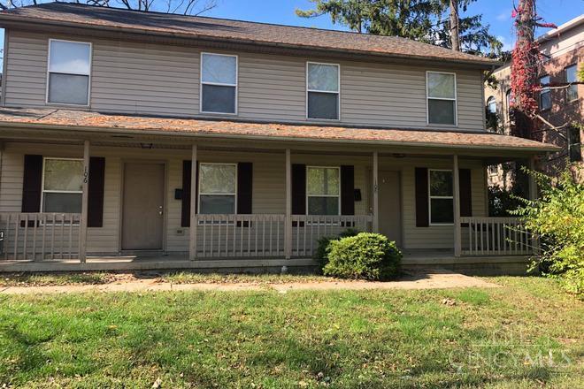 Property Photo: 106 Linwood Lane OH 45056