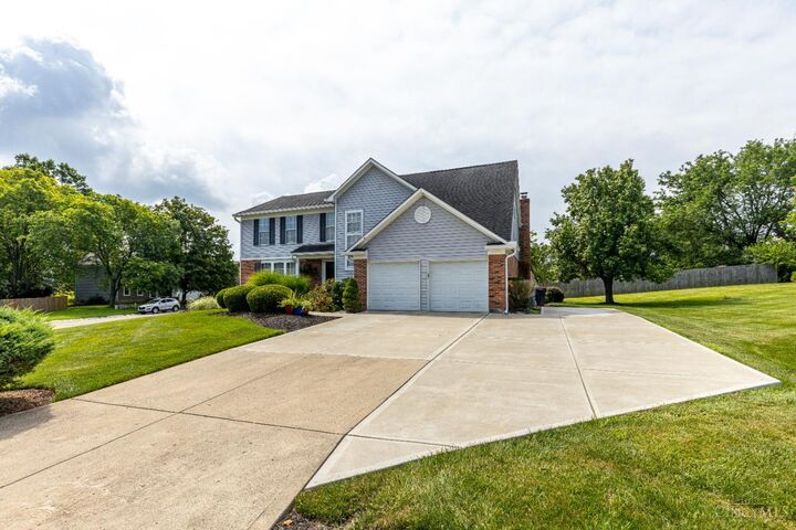 Property Photo: 6387 Coachlight Way OH 45069