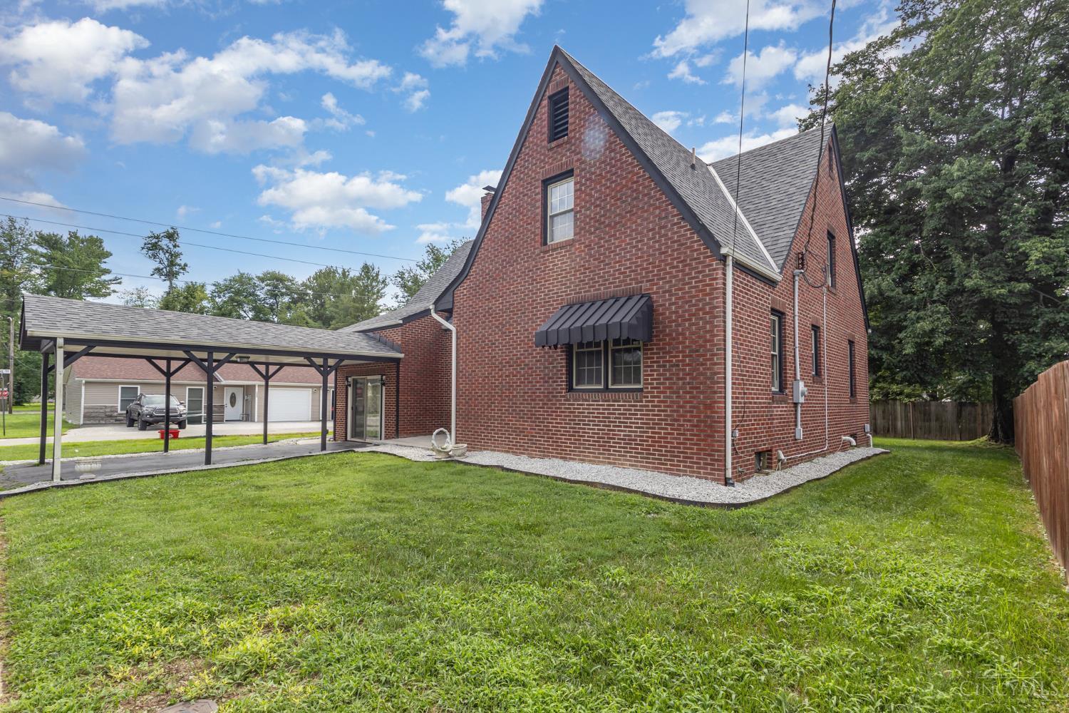 Property Photo: 606 Catherine Street IN 47031