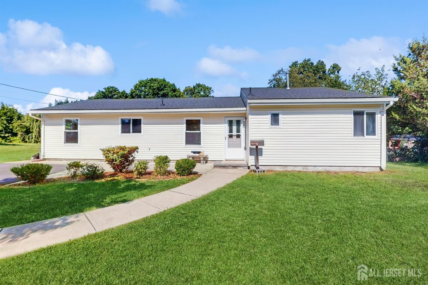 Property Photo: 73 Kendall Road NJ 08824