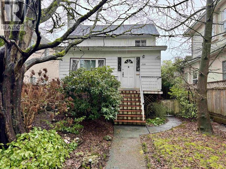 Photo de la propriété:  2720 West 24th Avenue  BC V6L 1R1 