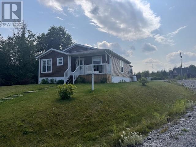 Photo de la propriété:  1 Glenwood Heights  NL A0G 2K0 