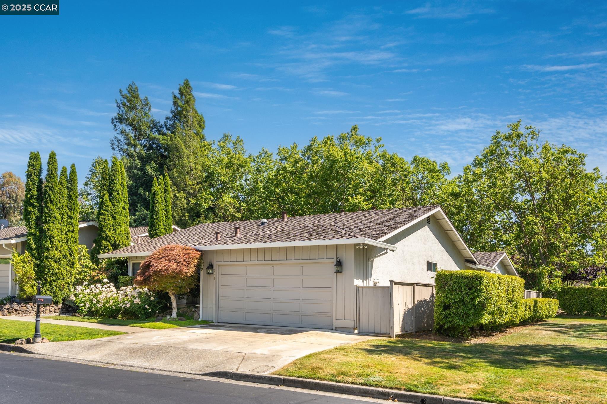 Property Photo: 2003 Saint George Rd CA 94526