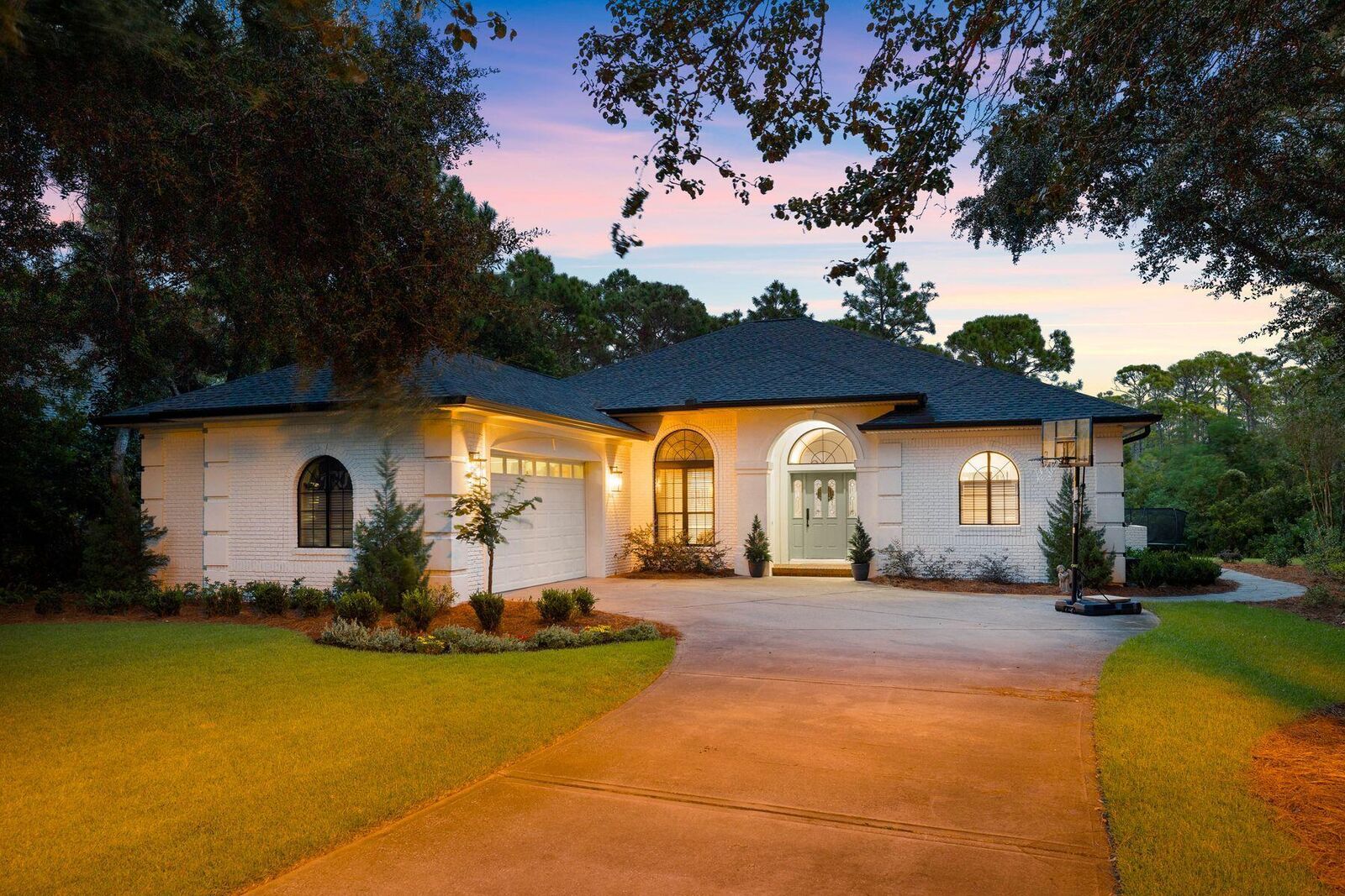 Property Photo:  215 Mattie'S Way  FL 32541 