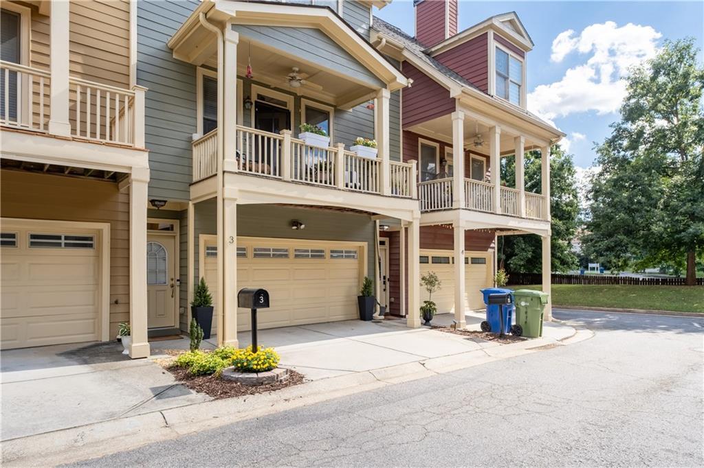 Property Photo: 1079 Marietta Boulevard NW 3 GA 30318