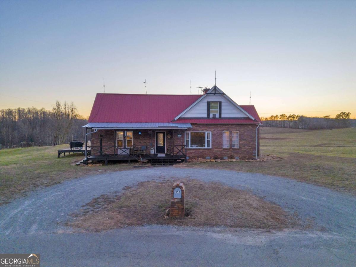 Property Photo:  358 Cagle Mill Road N  GA 30143 