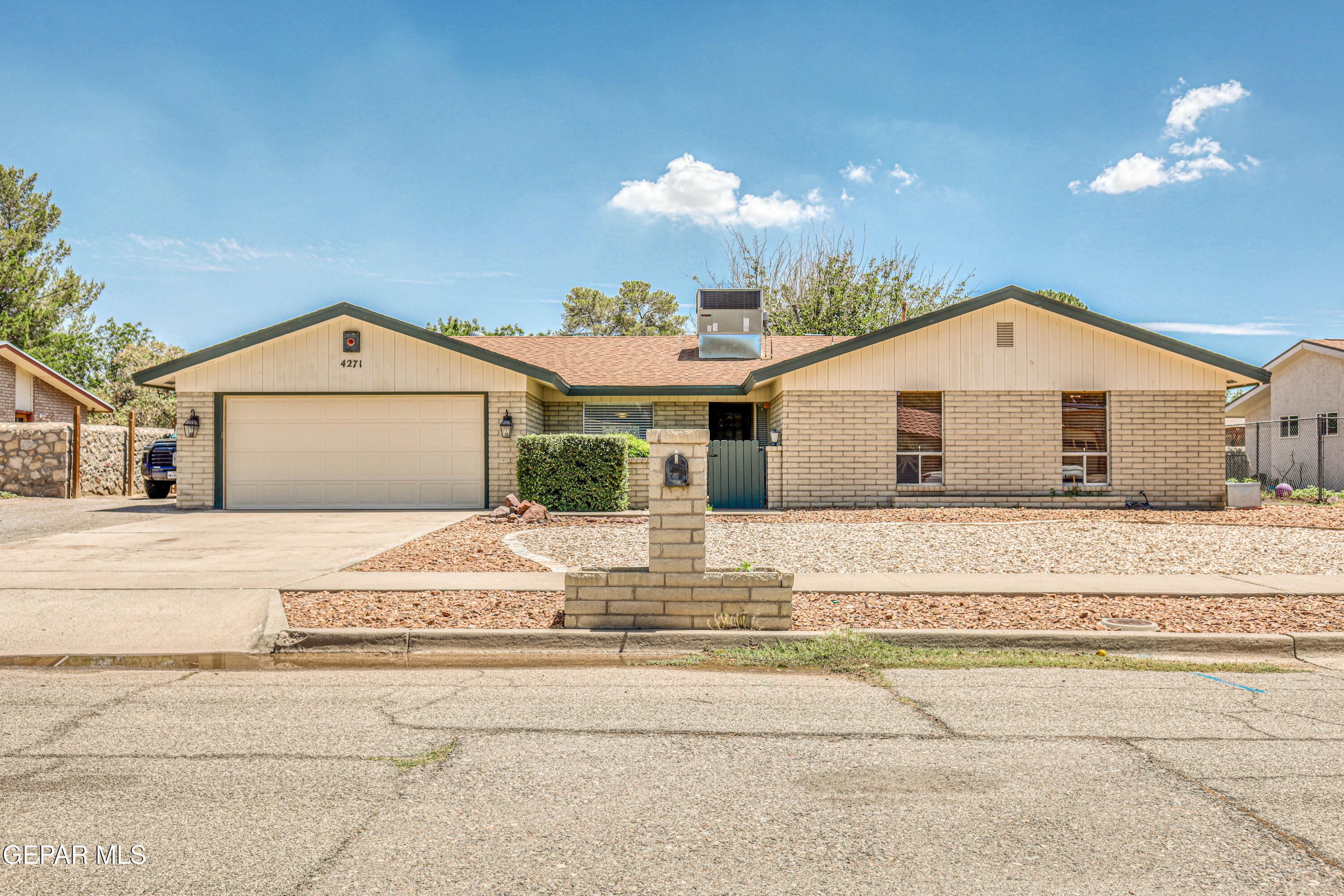4271 La Adelita Drive  El Paso TX 79922 photo