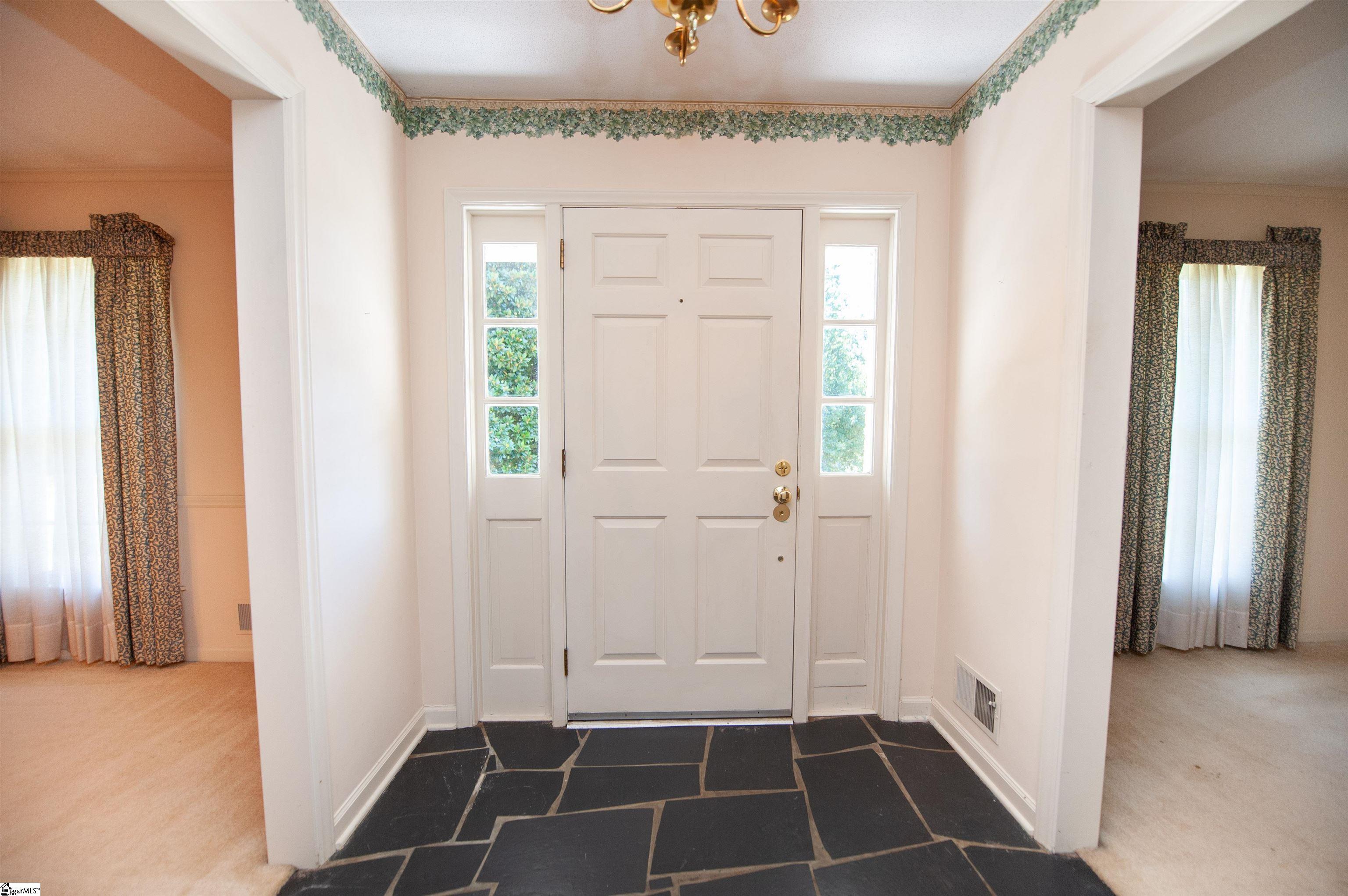 Property Photo: 459 Ransdell Drive SC 29307
