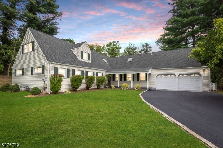10 Jensen Ct  Chatham Twp. NJ 07928 photo
