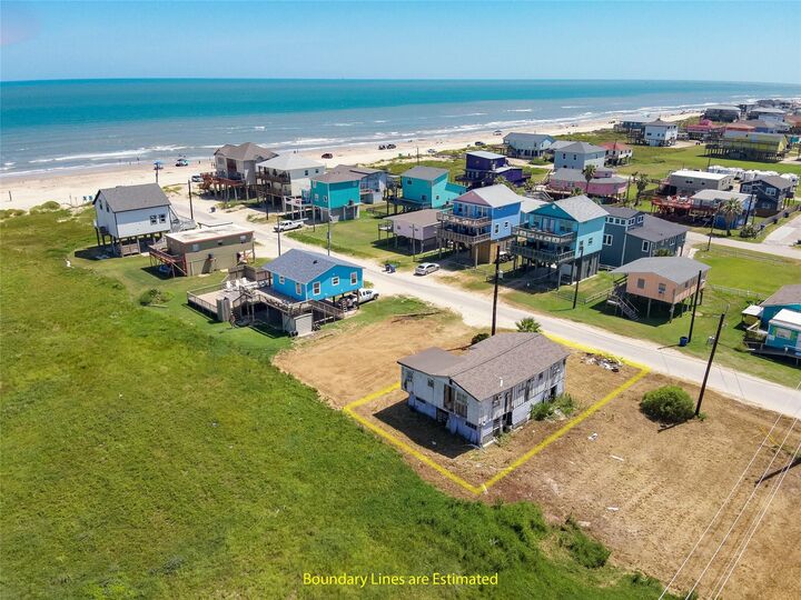 Property Photo: 134 Yucca Avenue TX 77541