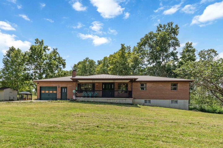 Property Photo: 2860 Hwy 1643 KY 42501