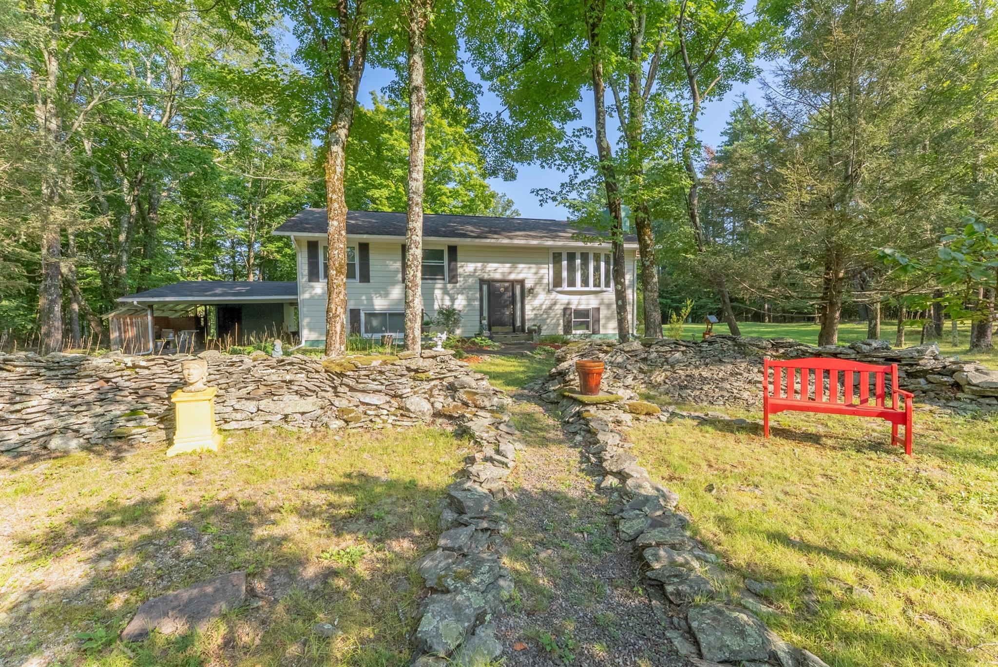 Property Photo:  12 Arnold Drive  NY 12498 