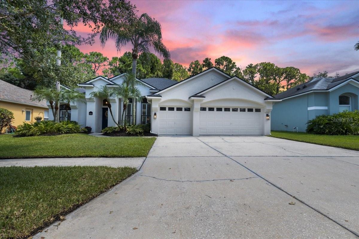 Property Photo: 10741 Ayrshire Drive FL 33626
