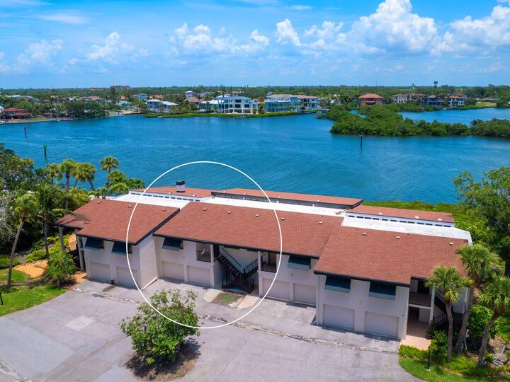 Property Photo:  6281 Midnight Pass Road 6281  FL 34242 